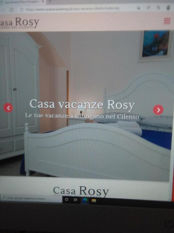 Casa Vacanza Rosy Di Guida Rosy Giungano Eksteriør billede